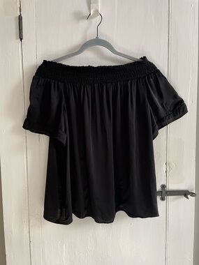 DENIM & SUPPLY Ralph Lauren Chic Off-Shoulder Smocked Neckline Short Sleeve SZ M